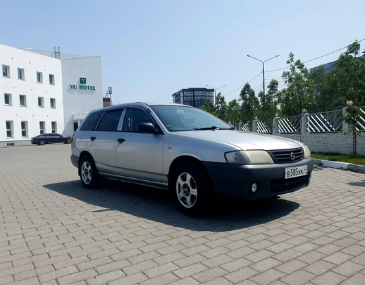 NISSAN AD